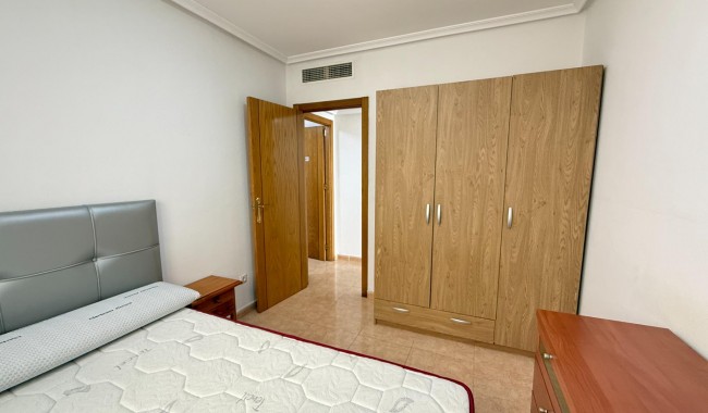 Resale - Apartment - Torrevieja - Playa del cura