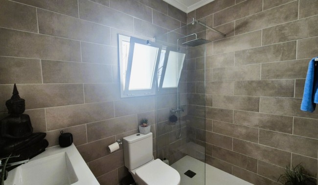 Begagnad - Bungalow - Villamartín - Costa Blanca