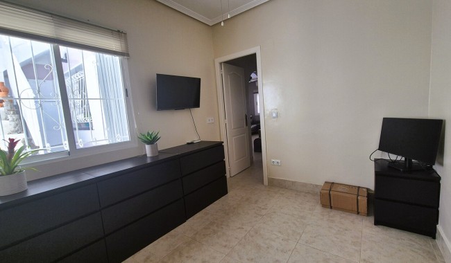 Begagnad - Bungalow - Villamartín - Costa Blanca