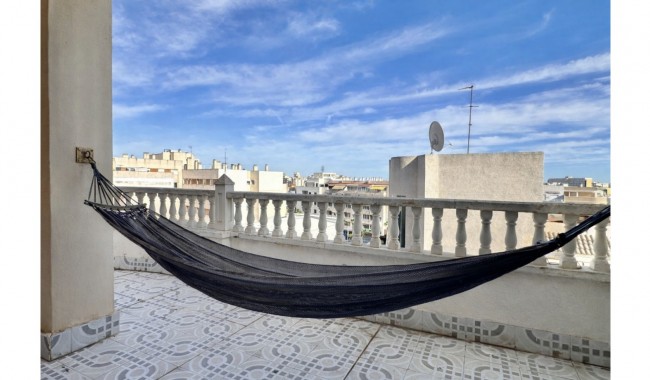 Sprzedaż - Apartament - Torrevieja