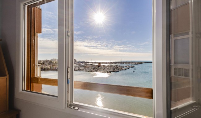 Begagnad - Lägenhet - Torrevieja - Playa de La Acequion