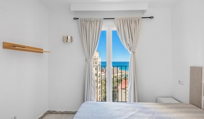 Sprzedaż - Apartament - Torrevieja - Playa de los locos