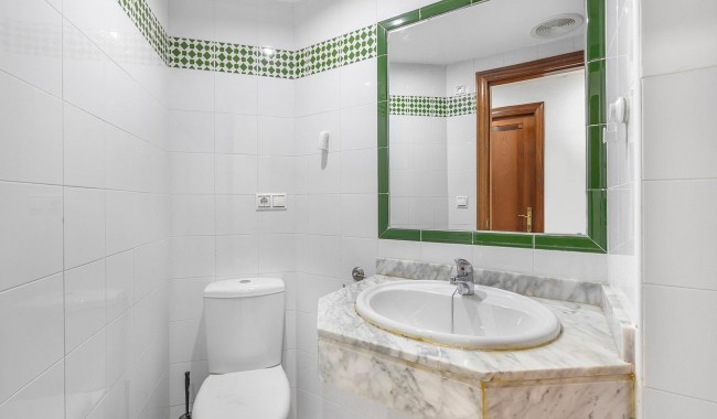 Sprzedaż - Apartament - Torrevieja - Playa de los locos