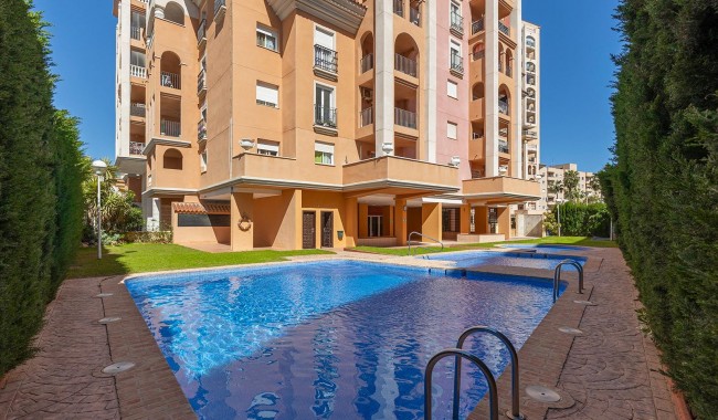 Sprzedaż - Apartament - Torrevieja - Playa de los locos