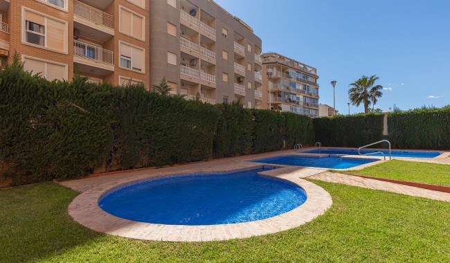 Sprzedaż - Apartament - Torrevieja - Playa de los locos