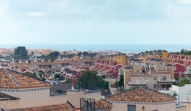 Nowa konstrukcja - Kamienica - Orihuela - Villamartín