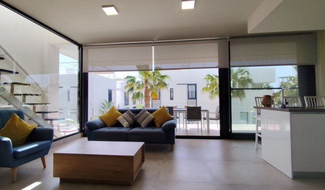 Resale - Apartment - Mar de Cristal
