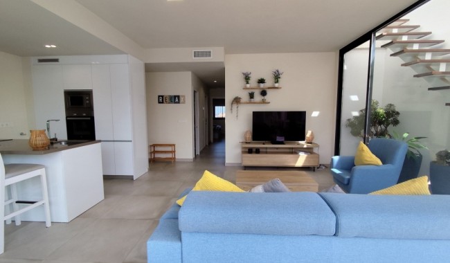 Resale - Apartment - Mar de Cristal