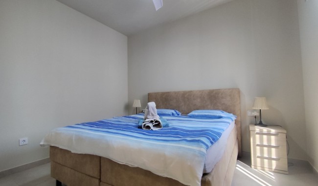 Resale - Apartment - Mar de Cristal