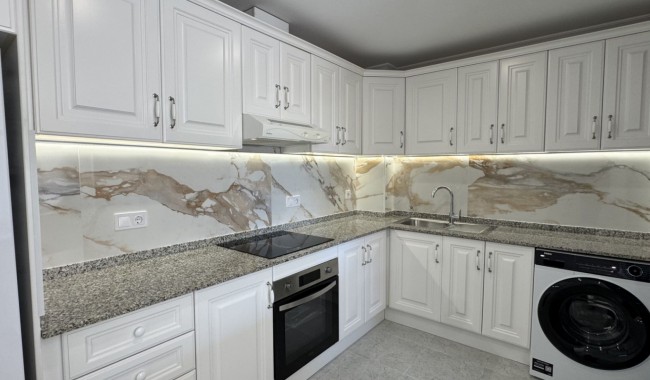 Resale - Apartment - Orihuela Costa - Lomas de Campoamor