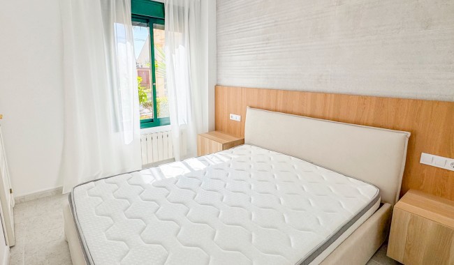 Sprzedaż - Apartament - Orihuela costa - Lomas de Campoamor