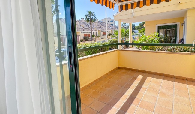 Sprzedaż - Apartament - Orihuela costa - Lomas de Campoamor