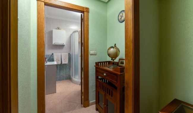 Resale - Villa - Torrevieja - Los Altos