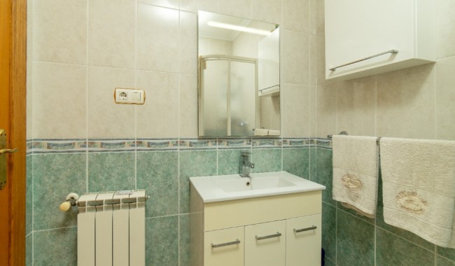 Resale - Villa - Torrevieja - Los Altos