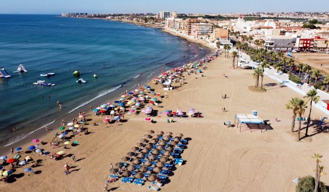 Resale - Villa - Torrevieja - Los Altos