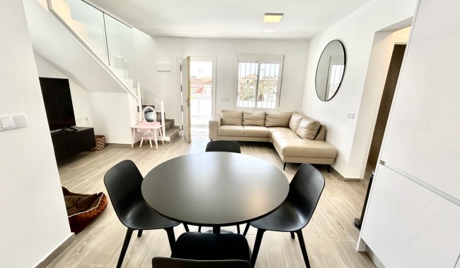 Begagnad - Villa - Villamartín