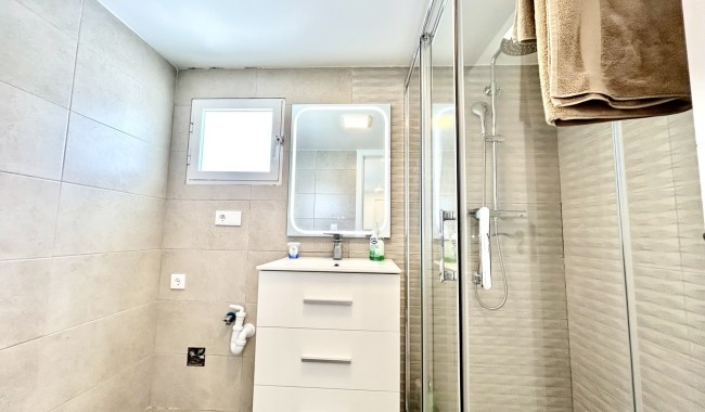 Begagnad - Villa - Villamartín
