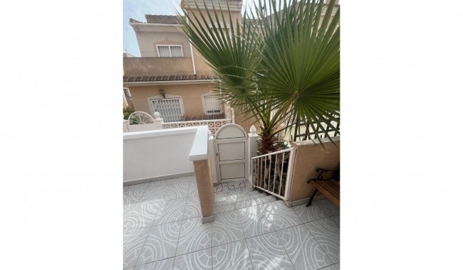 Sprzedaż - Bungalow - Ciudad Quesada - Dona Pepa