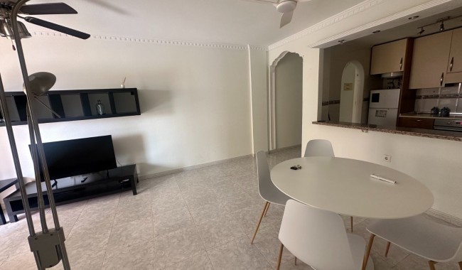 Resale - Apartment - Algorfa