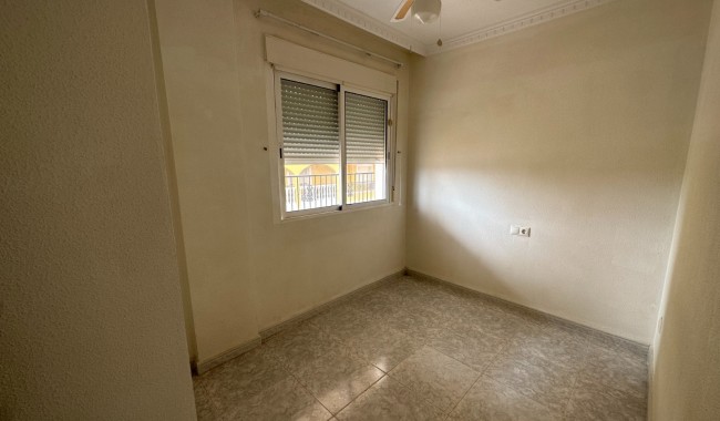 Resale - Apartment - Algorfa