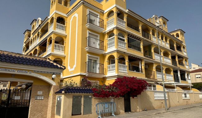 Resale - Apartment - Algorfa