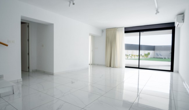 Begagnad - Villa - Torrevieja - Costa Blanca South