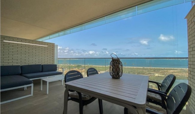 Resale - Apartment - La Manga del Mar Menor - La Manga