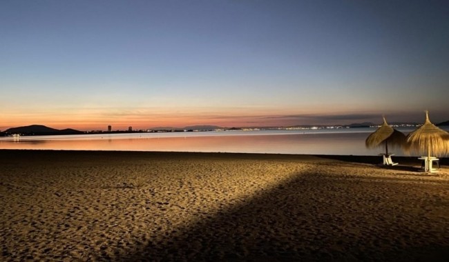 Resale - Apartment - La Manga del Mar Menor - La Manga
