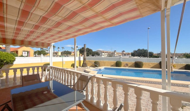 Begagnad - Villa - Cabo Roig