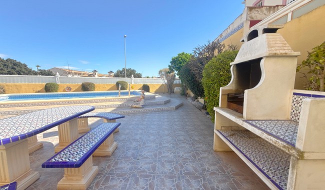 Begagnad - Villa - Cabo Roig