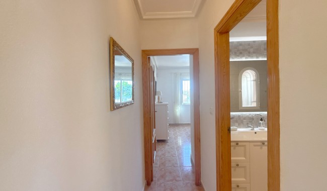 Begagnad - Villa - Cabo Roig