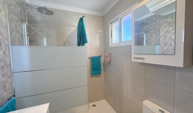 Begagnad - Villa - Cabo Roig