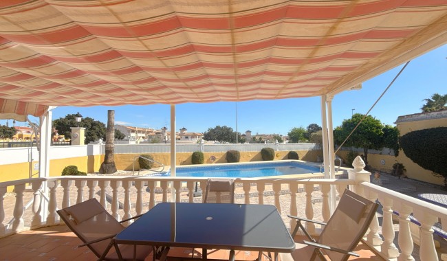 Begagnad - Villa - Cabo Roig