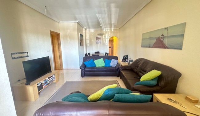 Resale - Apartment - Jacarilla
