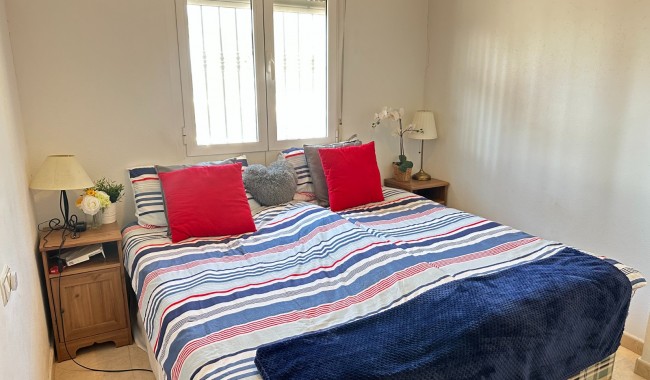 Resale - Apartment - Jacarilla