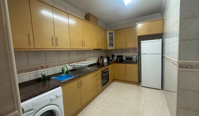 Resale - Apartment - Jacarilla