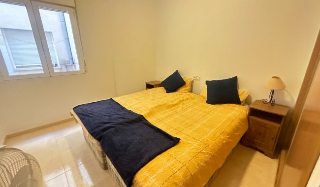 Resale - Apartment - Jacarilla