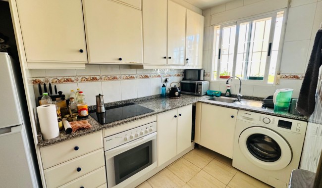 Sprzedaż - Apartament - Torrevieja