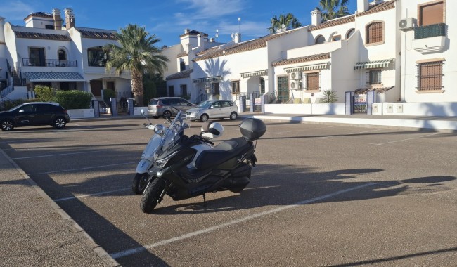 Resale - Apartment - Orihuela Costa - Villamartín