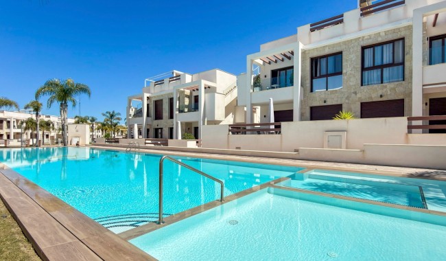 Sprzedaż - Apartament - Torrevieja - Los Balcones