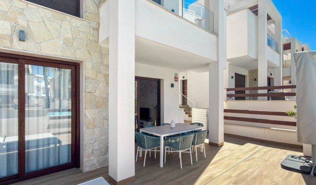 Sprzedaż - Apartament - Torrevieja - Los Balcones
