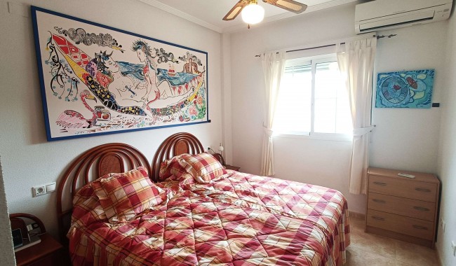 Resale - Apartment - Villamartín