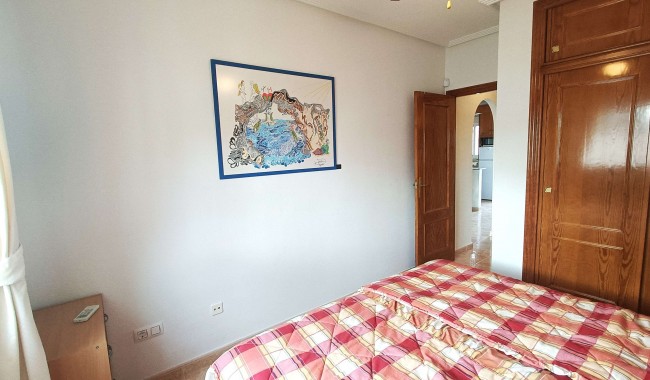 Resale - Apartment - Villamartín