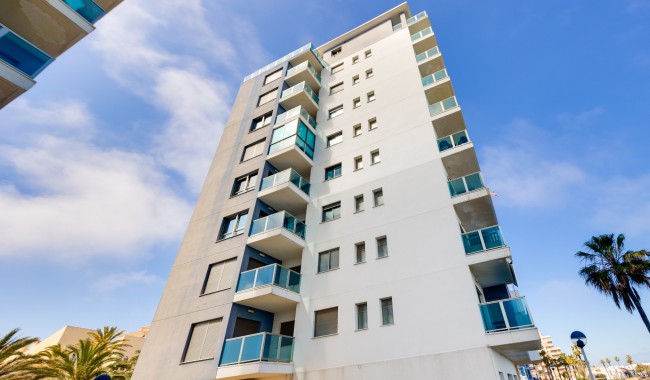 Sprzedaż - Apartament - La Manga del Mar Menor - La Manga