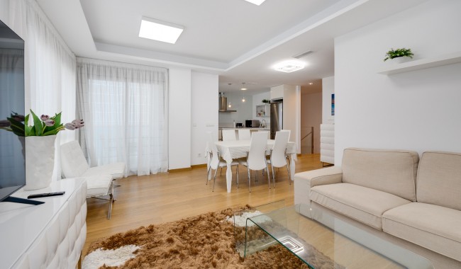 Sprzedaż - Apartament - La Manga del Mar Menor - La Manga