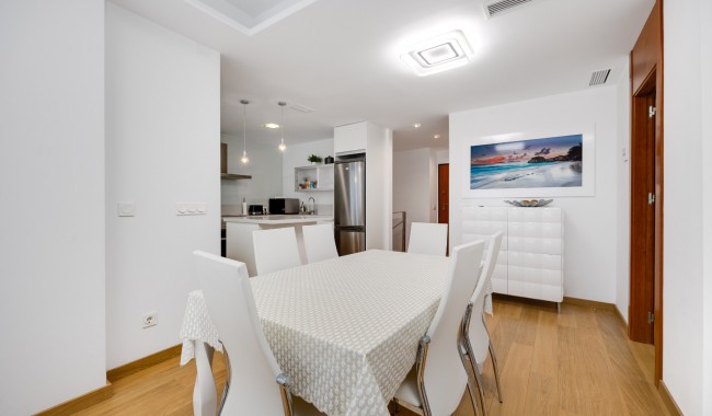 Sprzedaż - Apartament - La Manga del Mar Menor - La Manga