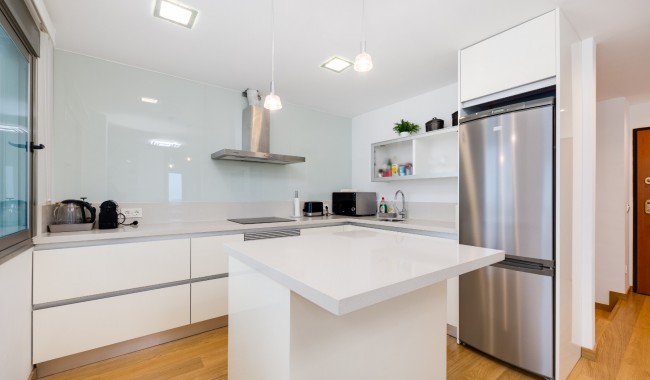 Sprzedaż - Apartament - La Manga del Mar Menor - La Manga