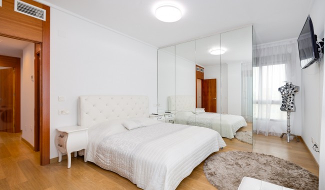 Sprzedaż - Apartament - La Manga del Mar Menor - La Manga