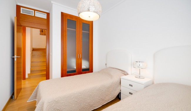 Sprzedaż - Apartament - La Manga del Mar Menor - La Manga