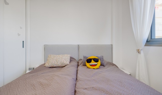 Segunda mano - Apartamento - Orihuela - Villamartín